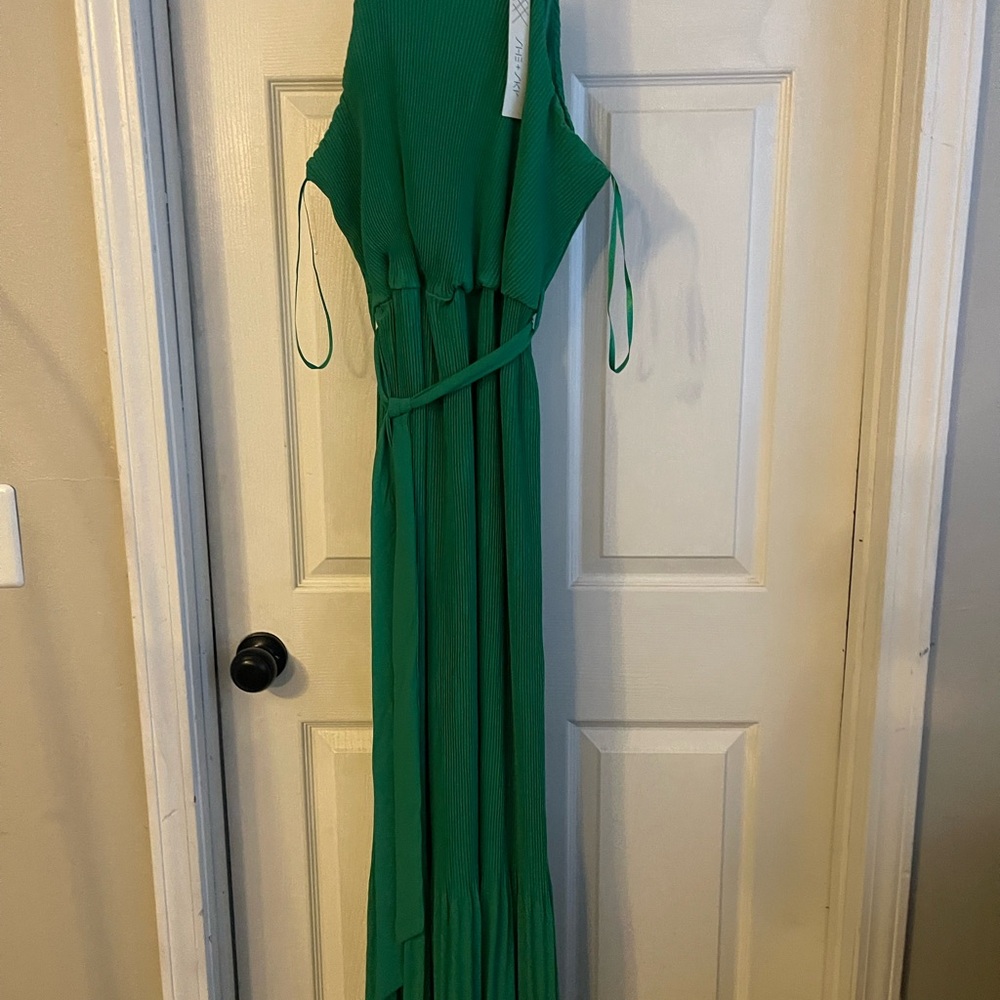 She + Sky green long dress. Great for a night out or just a walk on the beach.